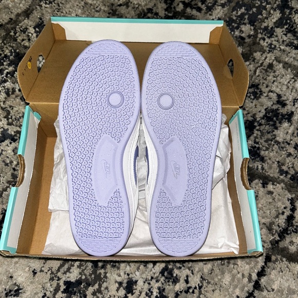 Wmns SB Alleyoop `Summit White Light Thisthle’ - Picture 4 of 7